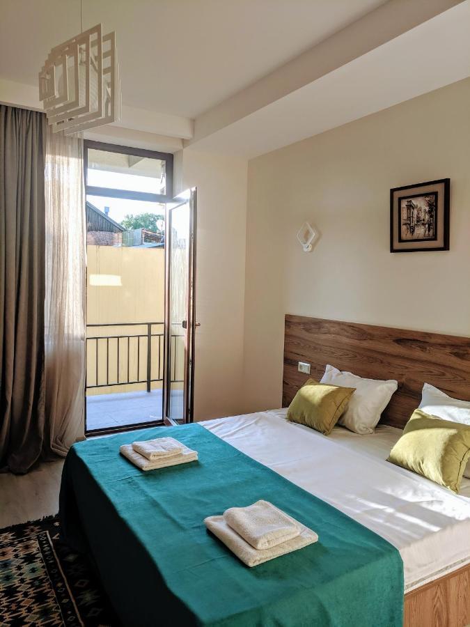 Hotel 5 Rooms Tbilisi Exterior photo